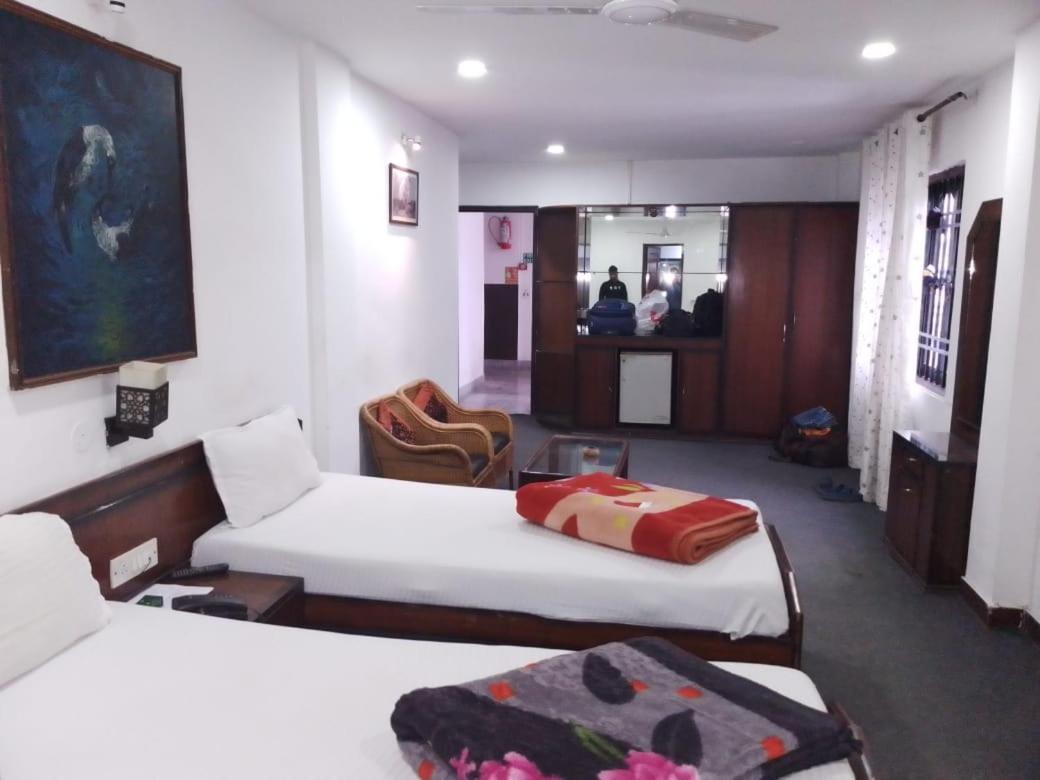 The Maple Hotel Siliguri Exterior foto